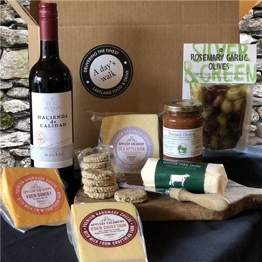 Lakeland Cheese & Wine Box - Red